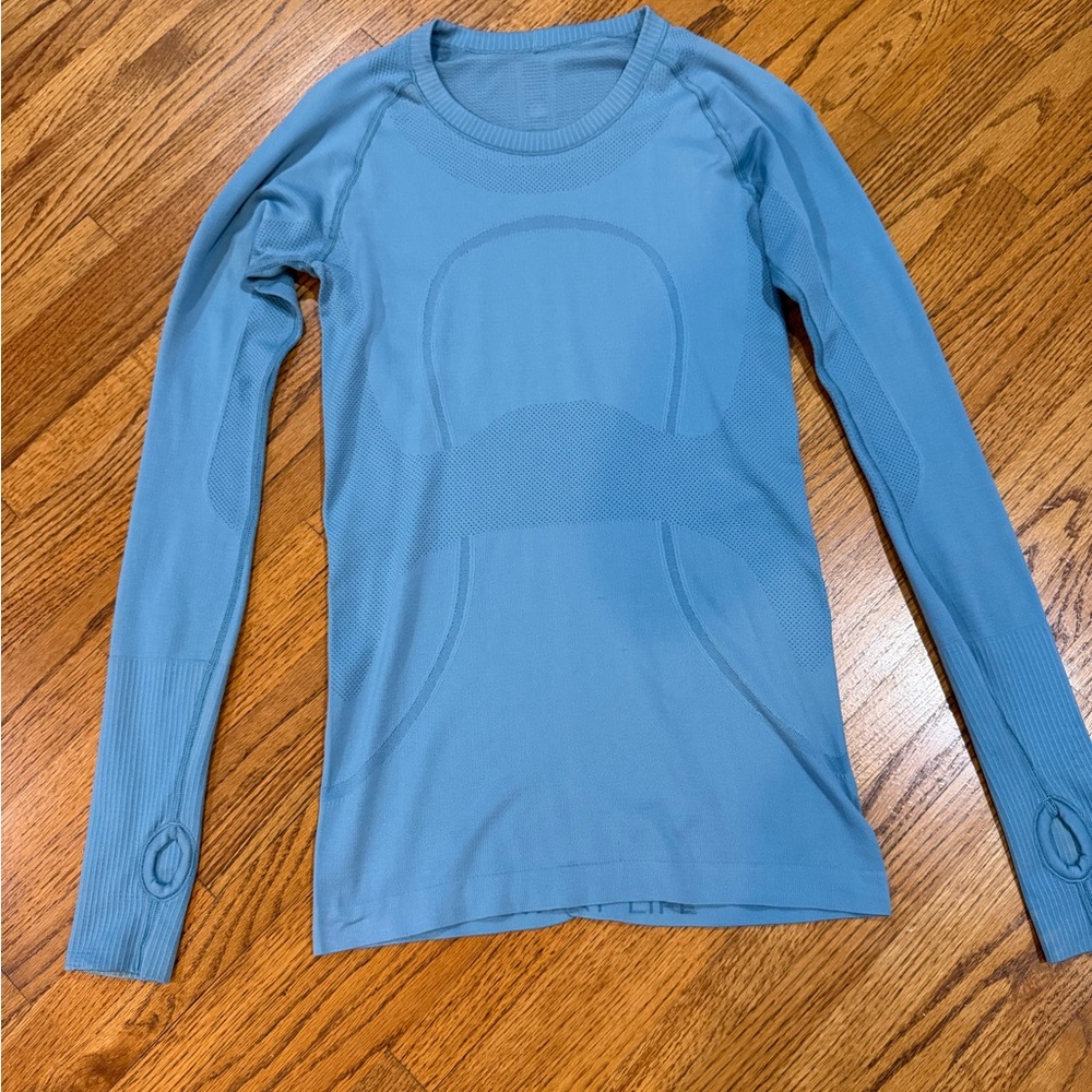 Lululemon Turquoise Blue Long Sleeve Top Sz 6